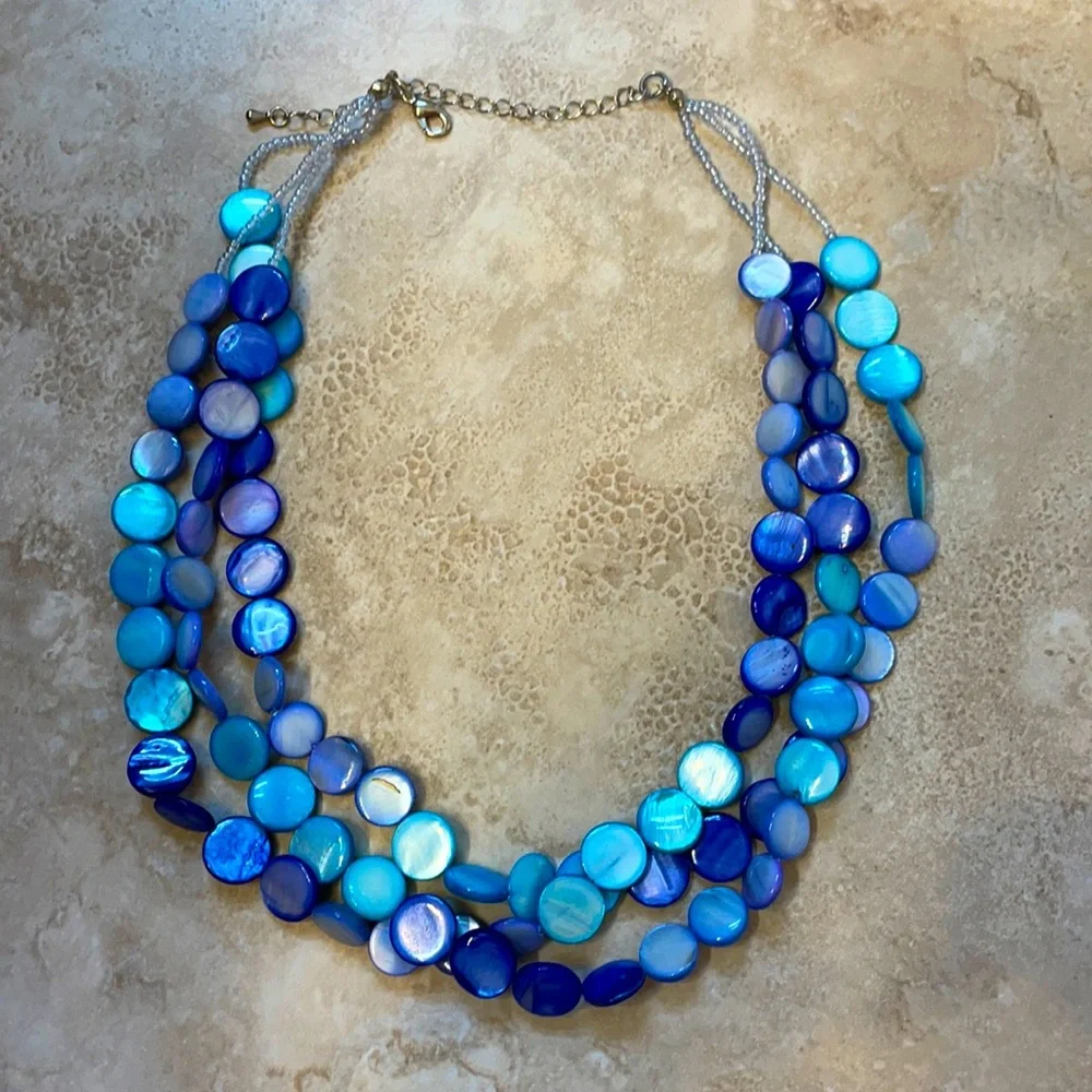 Blue Beaded Necklace ๐ - Picture 1 of 3